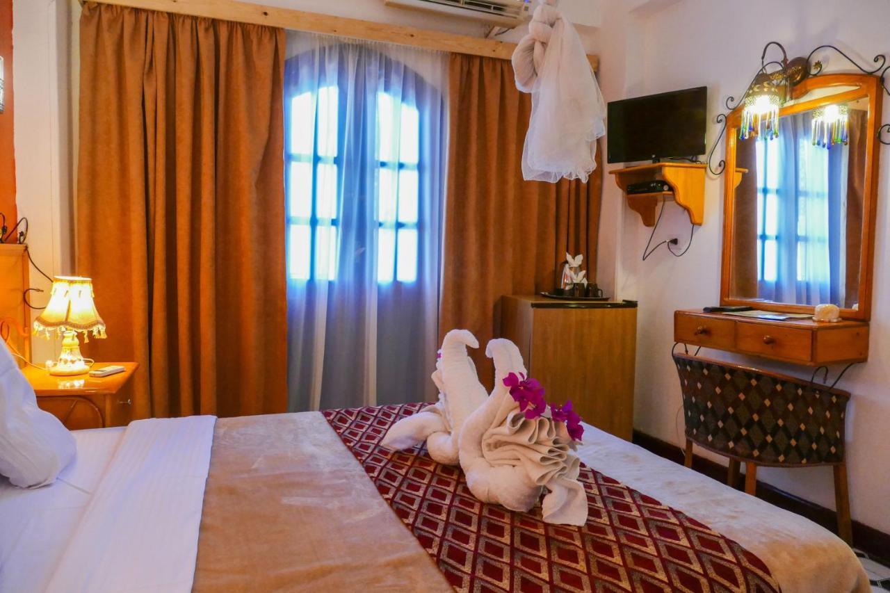 El Gezira Garden Hotel ลักซอร์ ภายนอก รูปภาพ