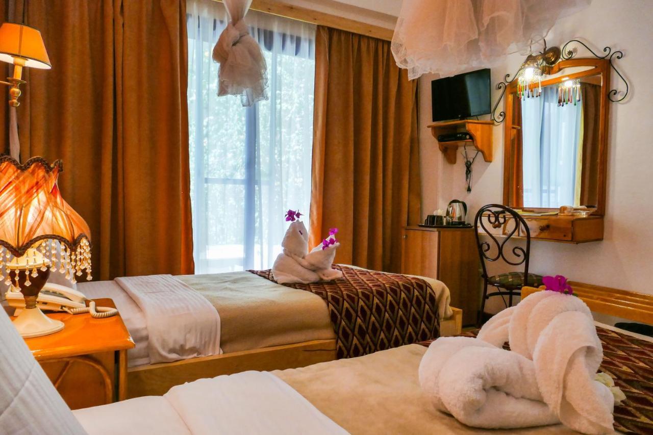 El Gezira Garden Hotel ลักซอร์ ภายนอก รูปภาพ